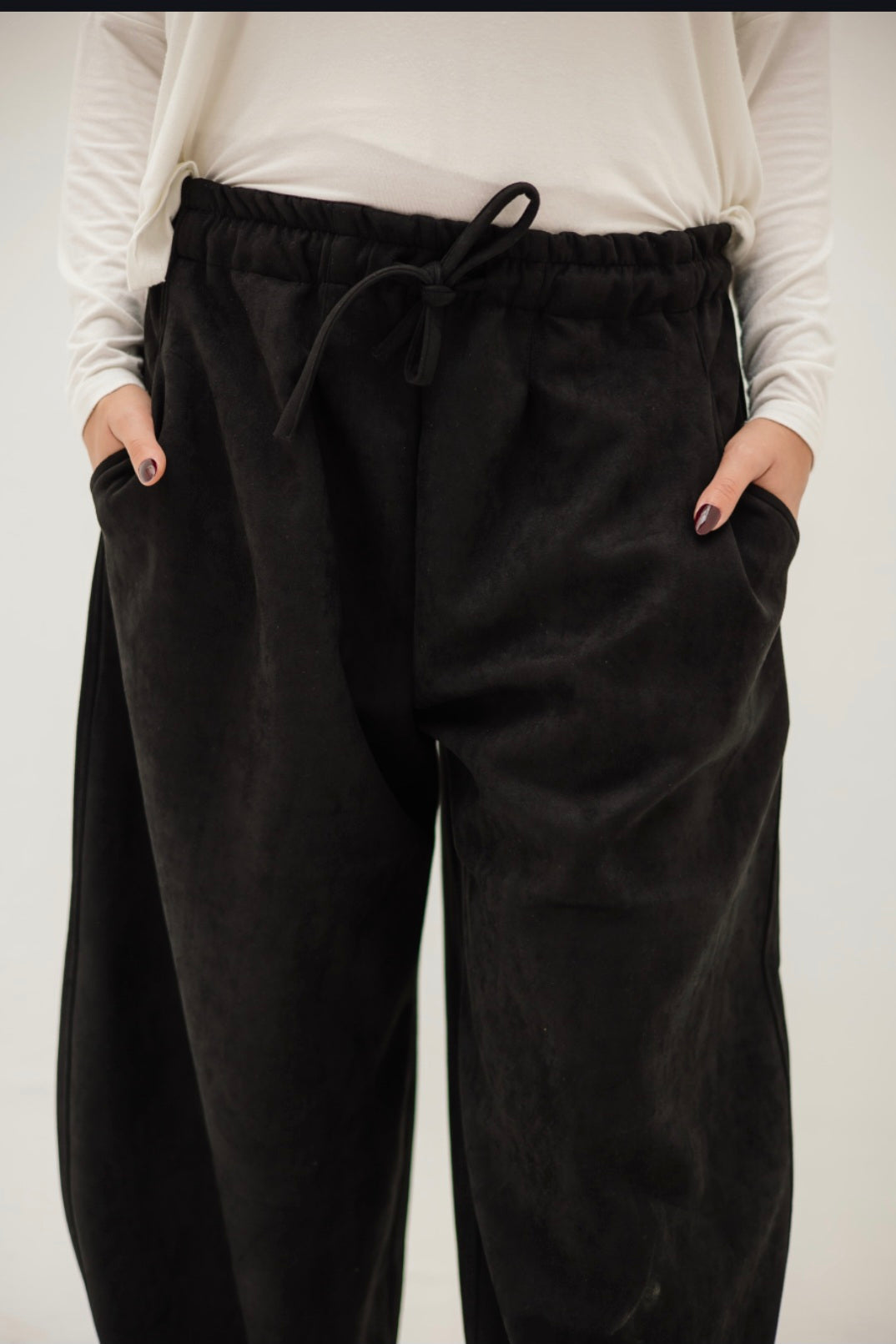 Black Ballon Pants