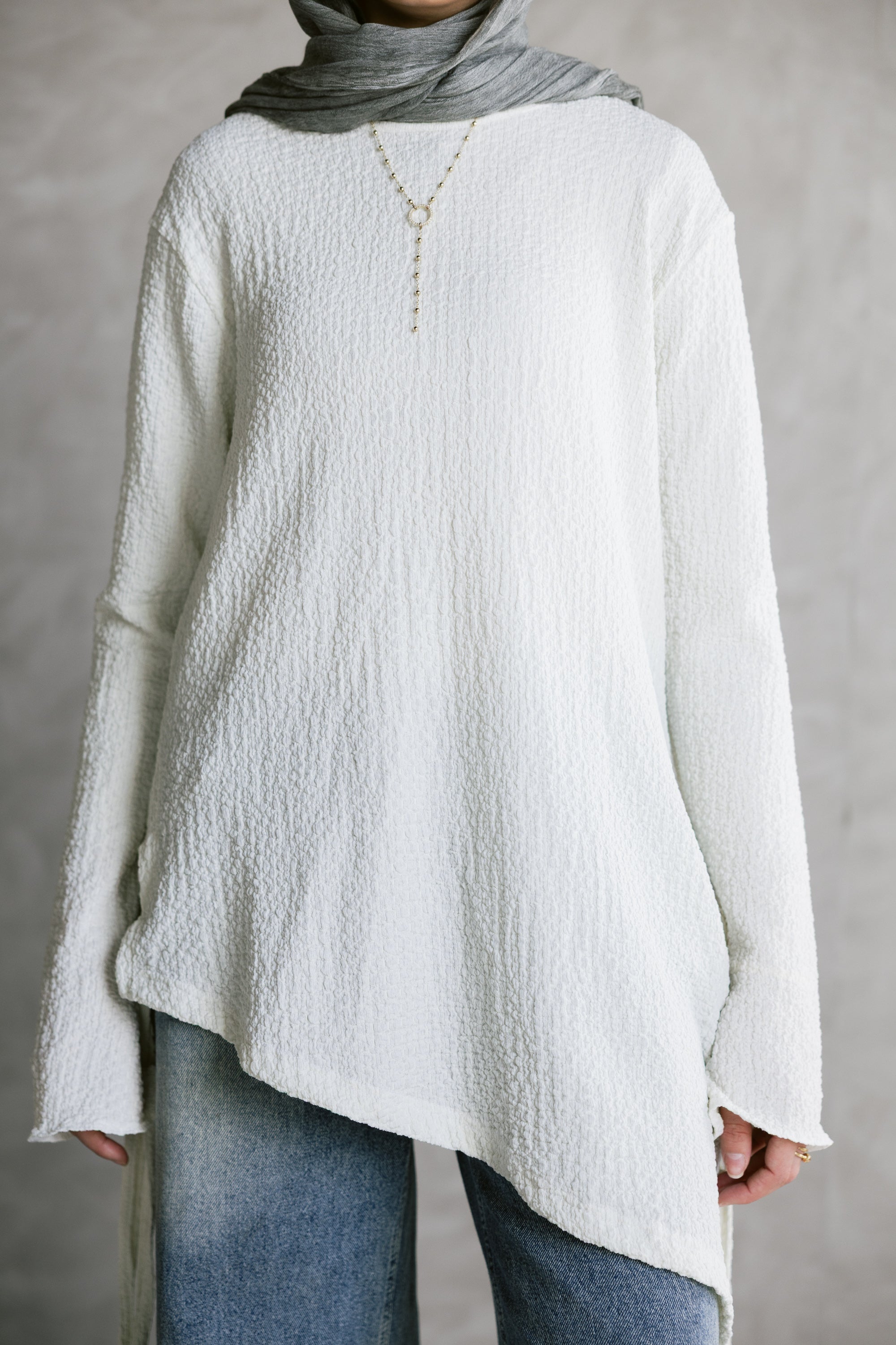 White Asymmetric Top