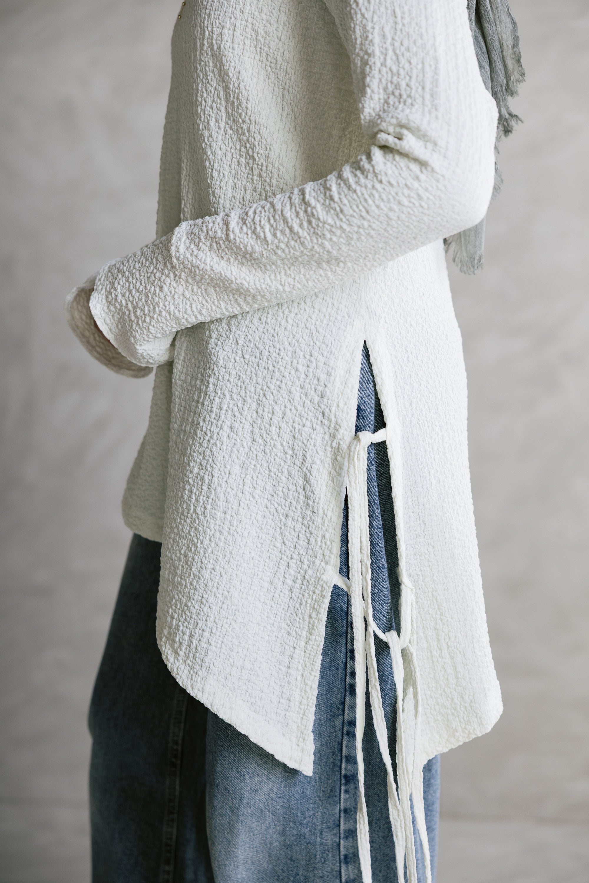White Asymmetric Top