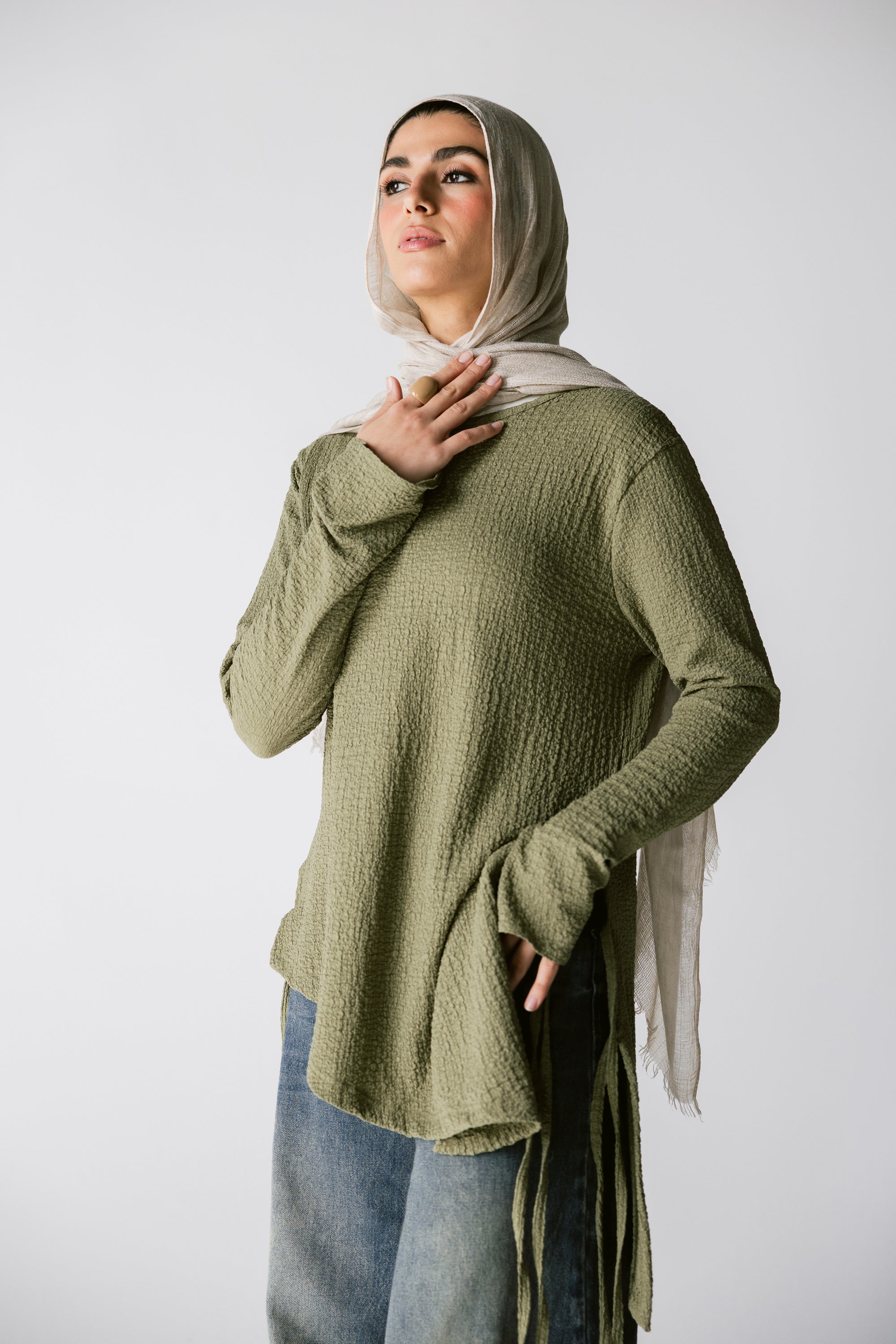 Olive Asymmetric Top