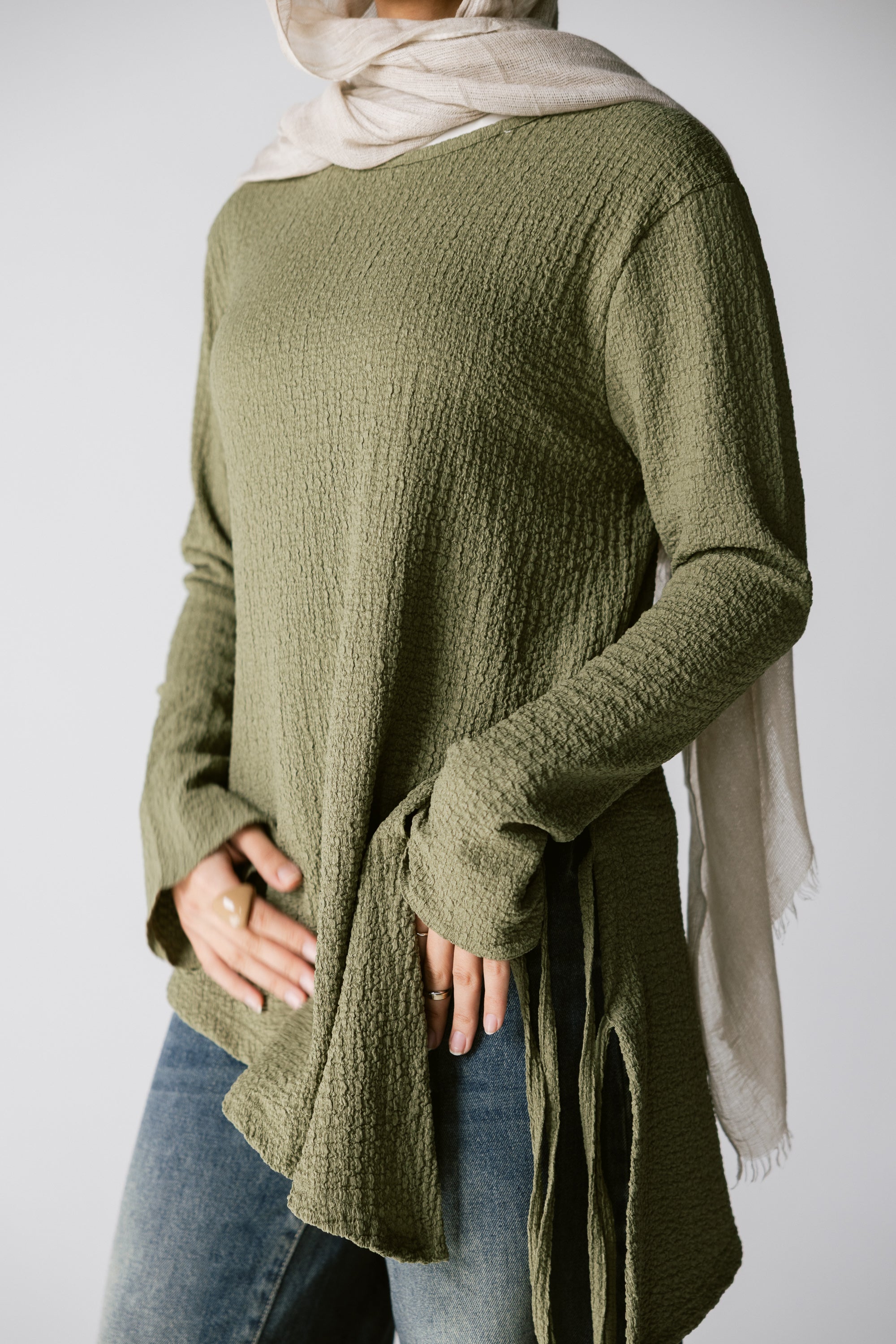 Olive Asymmetric Top