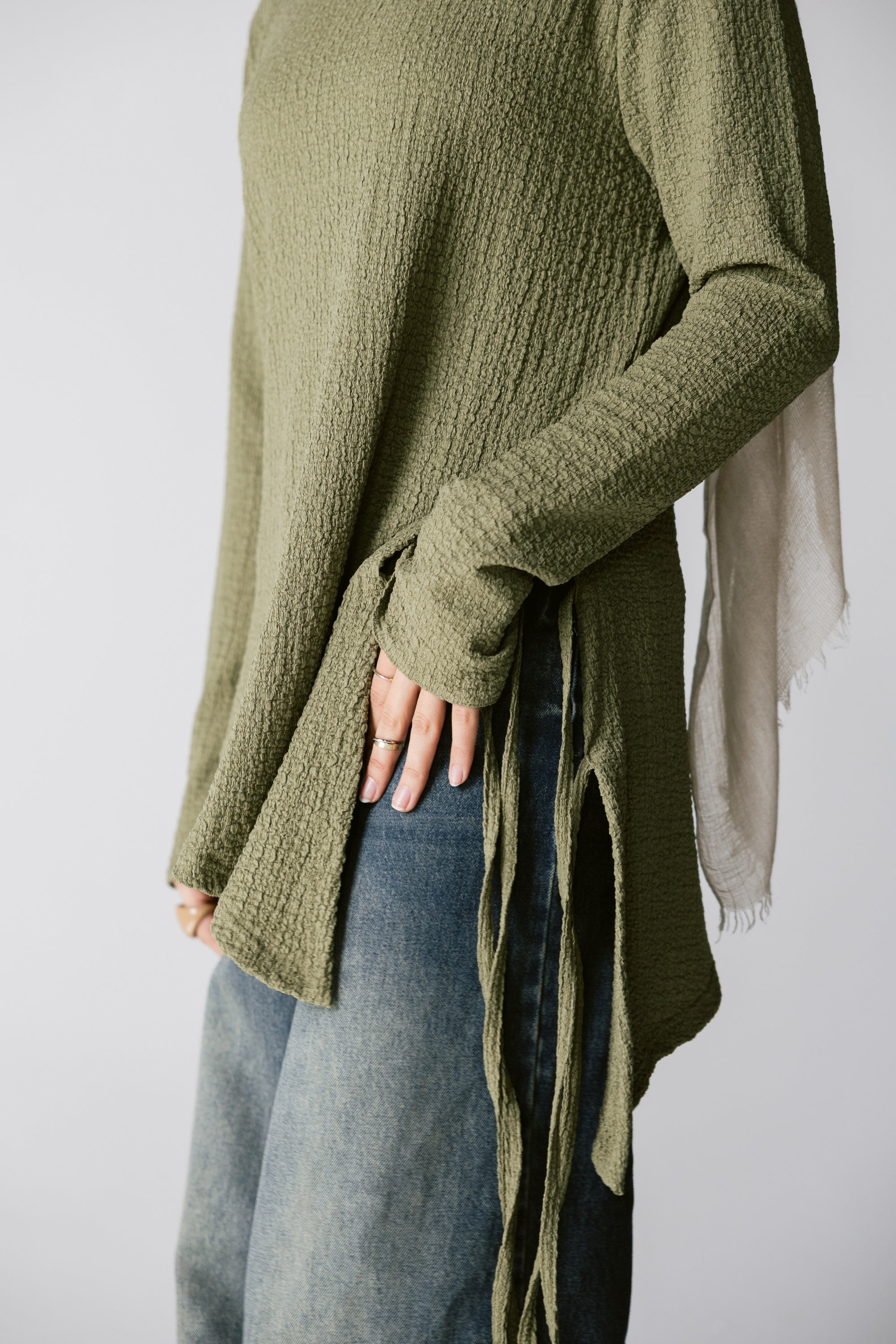 Olive Asymmetric Top
