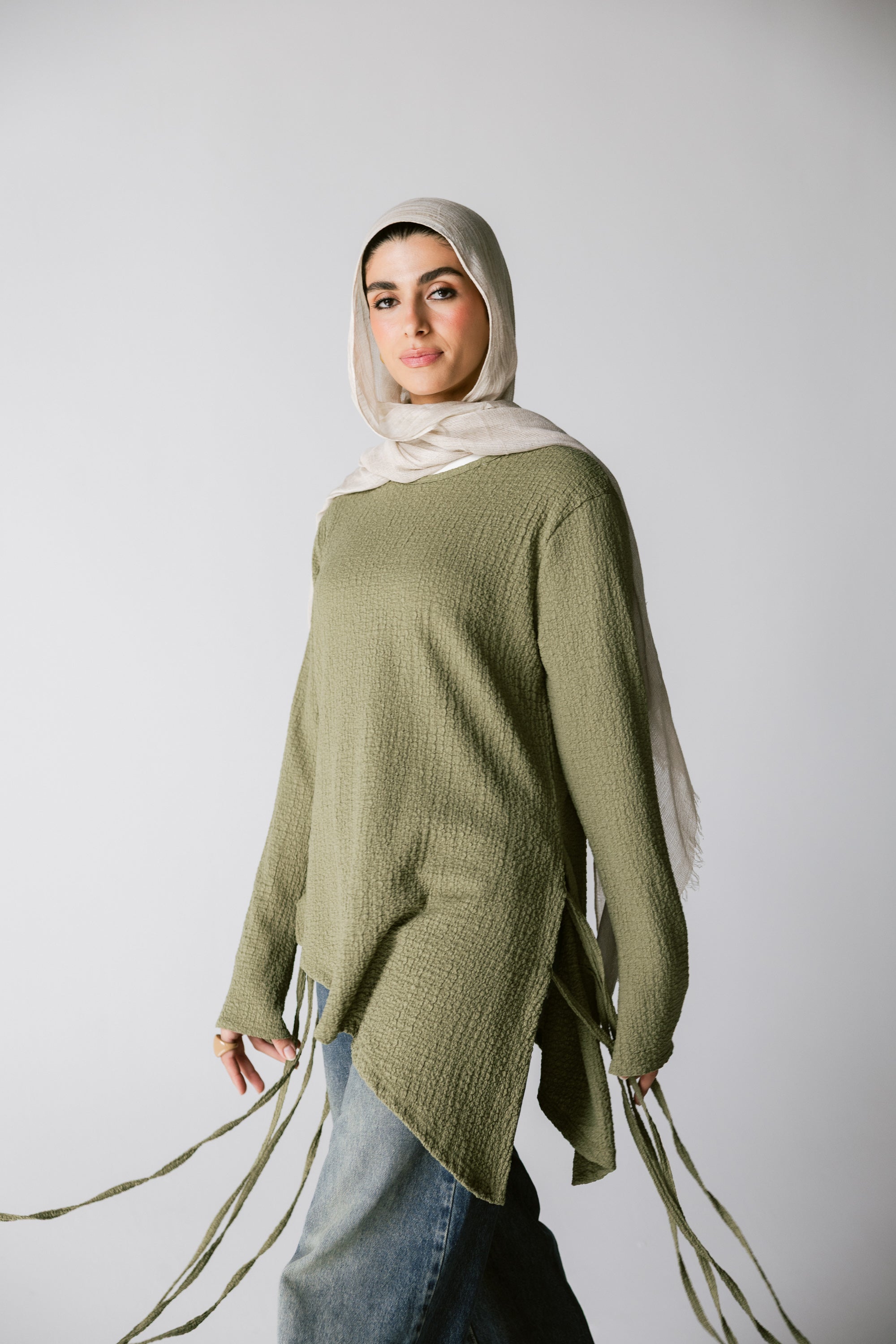 Olive Asymmetric Top
