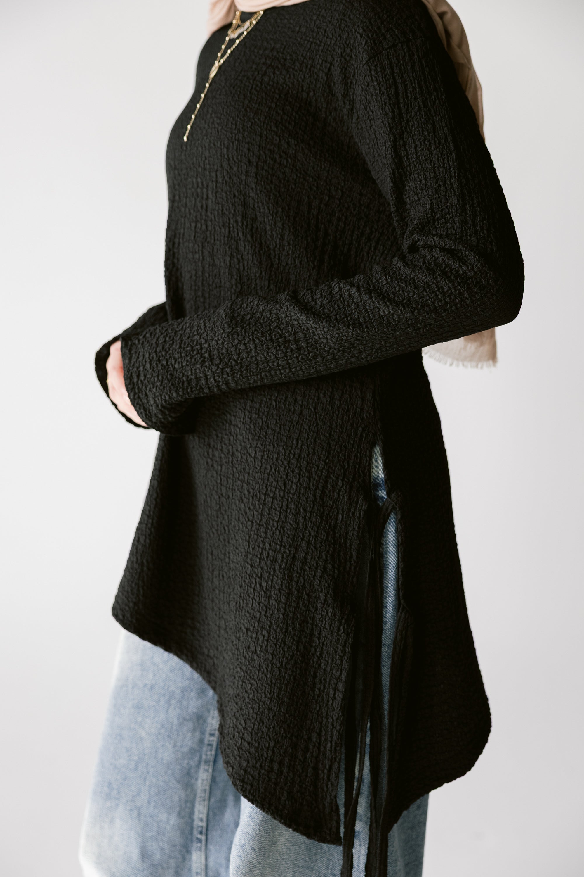 Black Asymmetric Top