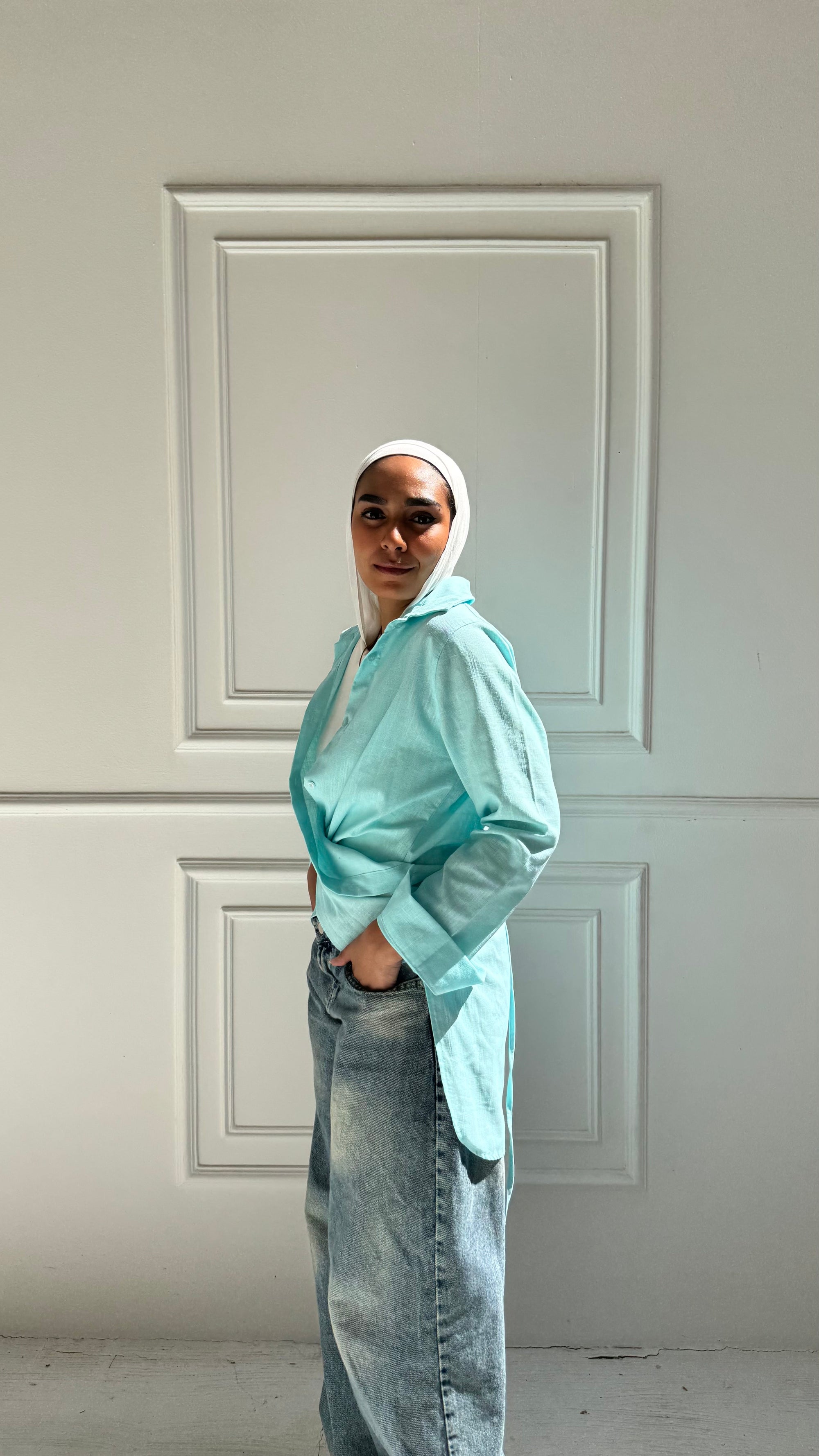 Tie-back Shirt in Turquoise